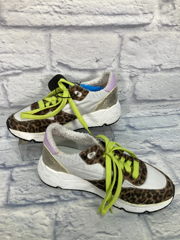 Athletic shoes for muddy trails-Shoes Sneakers By Clothes Mentor In Animal Print, Size: 7.5