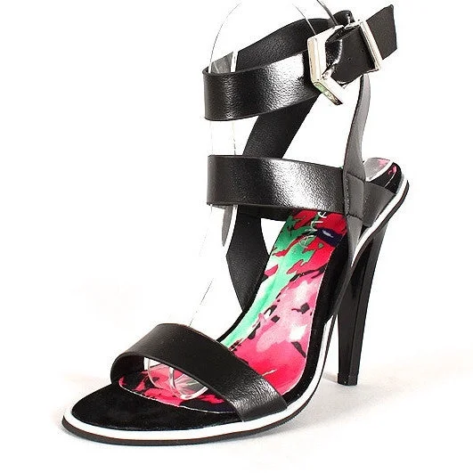 Sandals with sleek design-Sandals Liliana