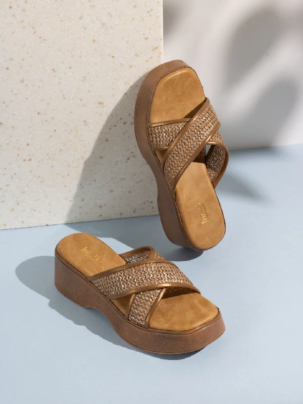 Sandals with cushioned zap-Womens Golden Solid Round Toe Party Wear Wedge Heels Sandals