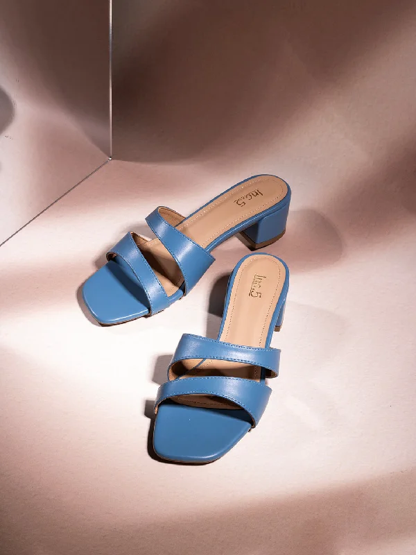 Sandals for summer wave-Womens Blue Solid Square Toe Party Wear Block Heels Sandals