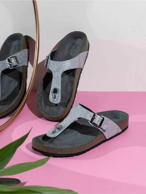 Sandals for summer ease-Womens Grey Ethnic Solid Round Toe Sandals