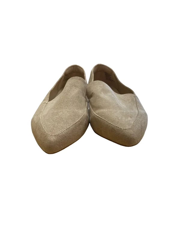 stylish flats for travel-Shoes Flats By Justfab In Taupe, Size: 7.5