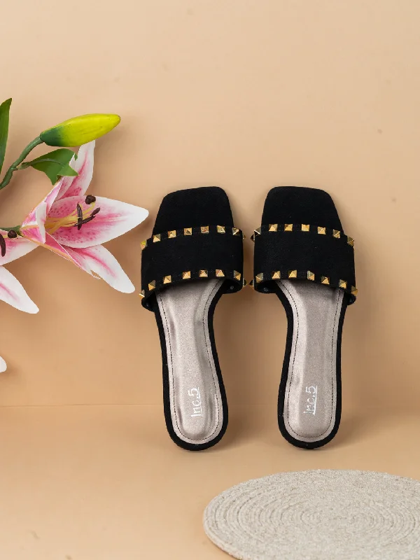 Sandals with breathable flair-Womens Black Solid Square Toe Casual Flat Slip-on Sandals