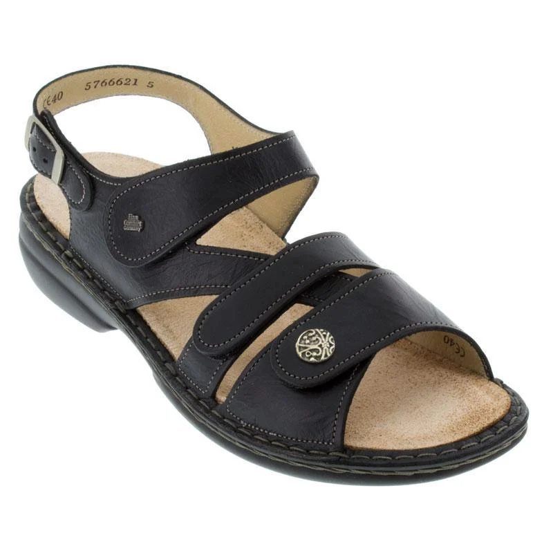 Sandals with supportive heel-Finn Comfort Women's Gomera - Black