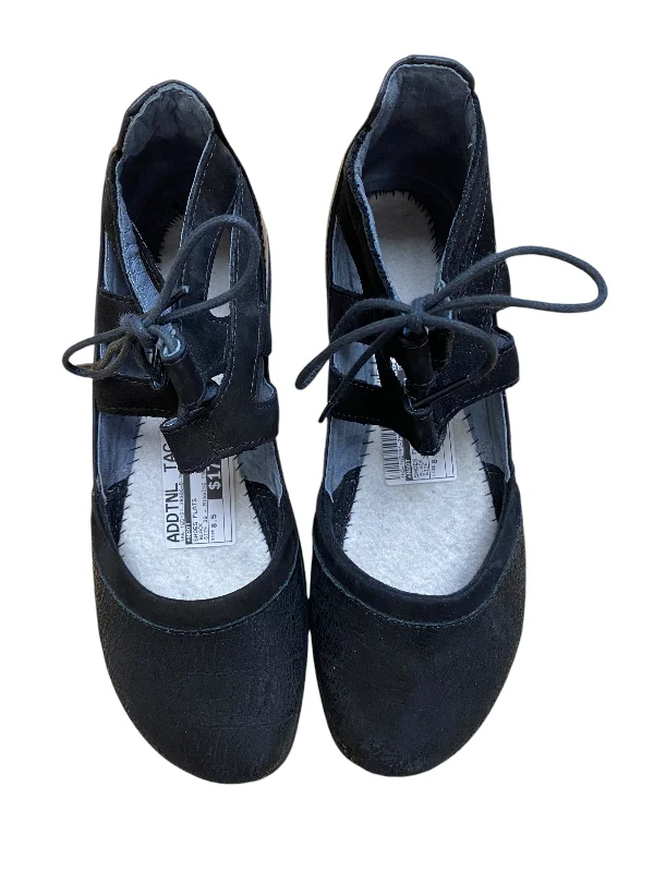 how to buy flats cheap-Shoes Flats By Naot In Black, Size: 8.5