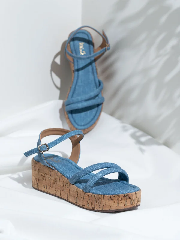 Sandals with cushioned glow-Womens Blue Casual Strappy Round Toe Sandals With Buckle Closure