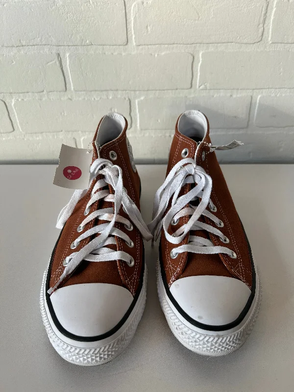 Athletic shoes with solid support-Shoes Sneakers By Converse In Brown & White, Size: 9.5