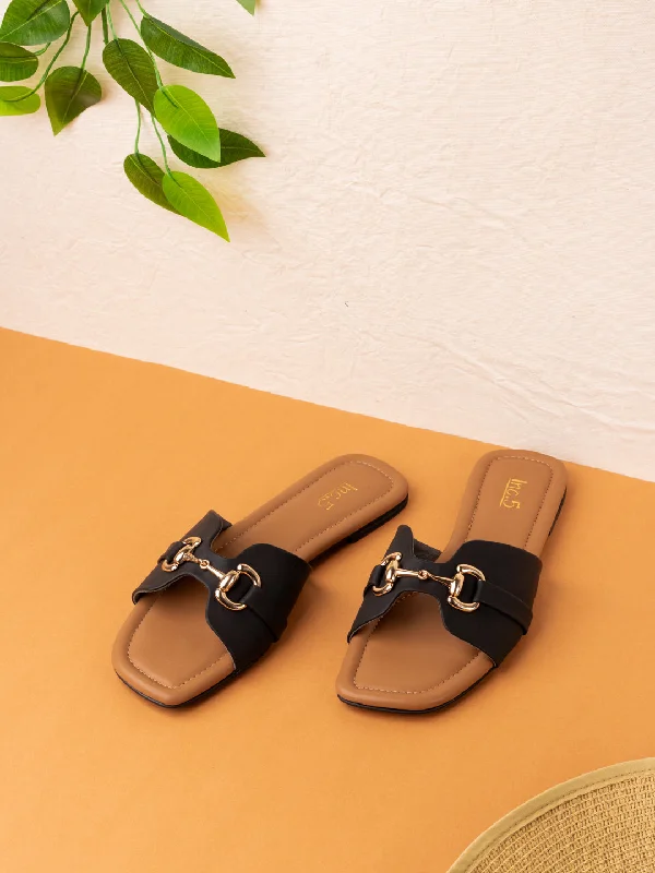 Sandals with cushioned breeze-Womens Black Solid Open Toe Casual Flat Sandals