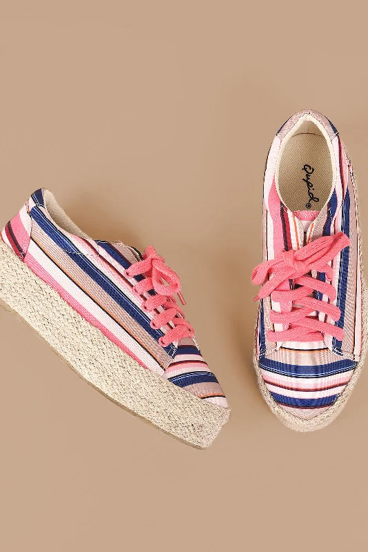 Athletic shoes with stylish looks-Qupid Printed Lace Up Espadrille Flatform Sneakers