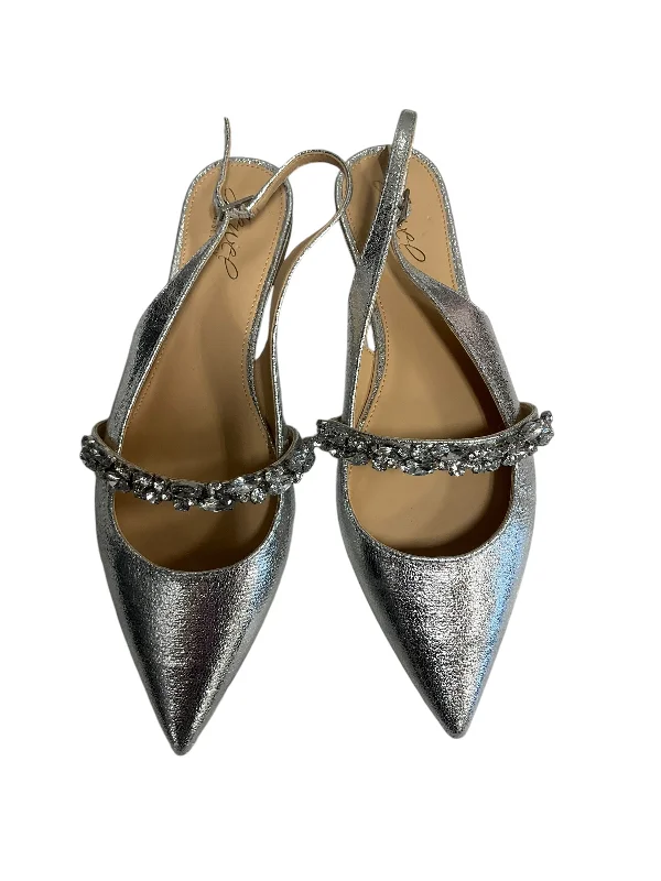 flats with open designs-Shoes Flats By Badgley Mischka In Silver, Size: 8