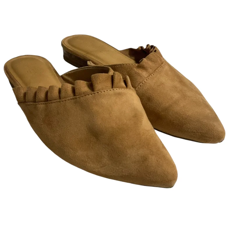 trendy flats for artists-Shoes Flats By Universal Thread In Tan, Size: 9