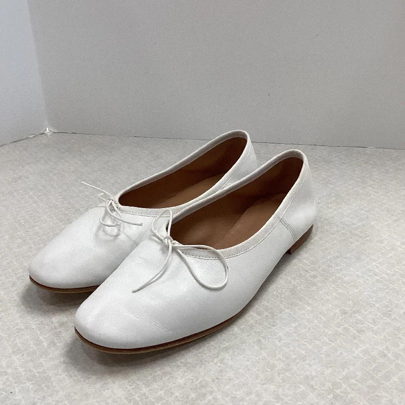 flats for short vacations-Shoes Flats By Mansur Gavriel In White, Size: 7.5