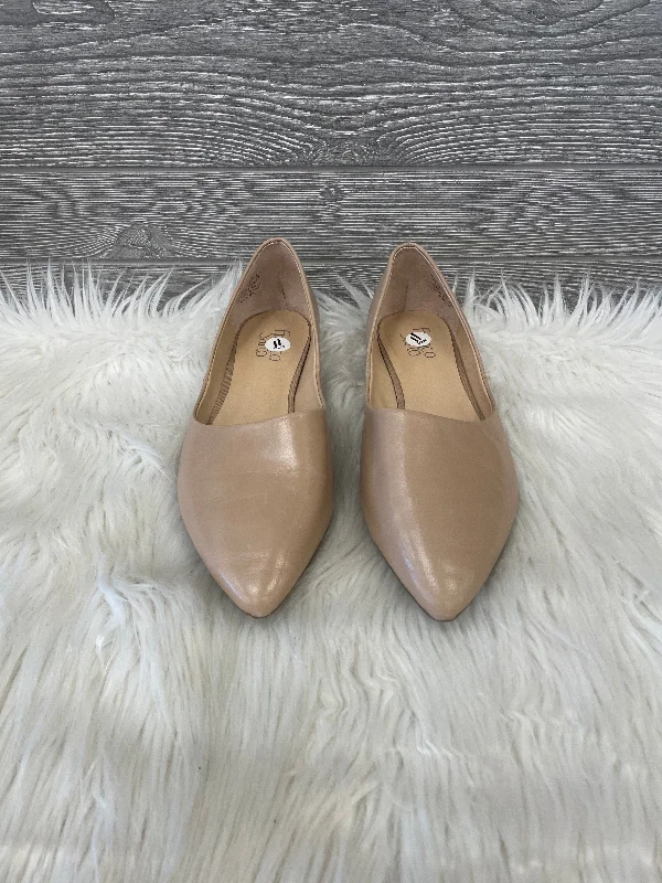 affordable flats near parks-Shoes Flats By Clothes Mentor In Tan, Size: 11