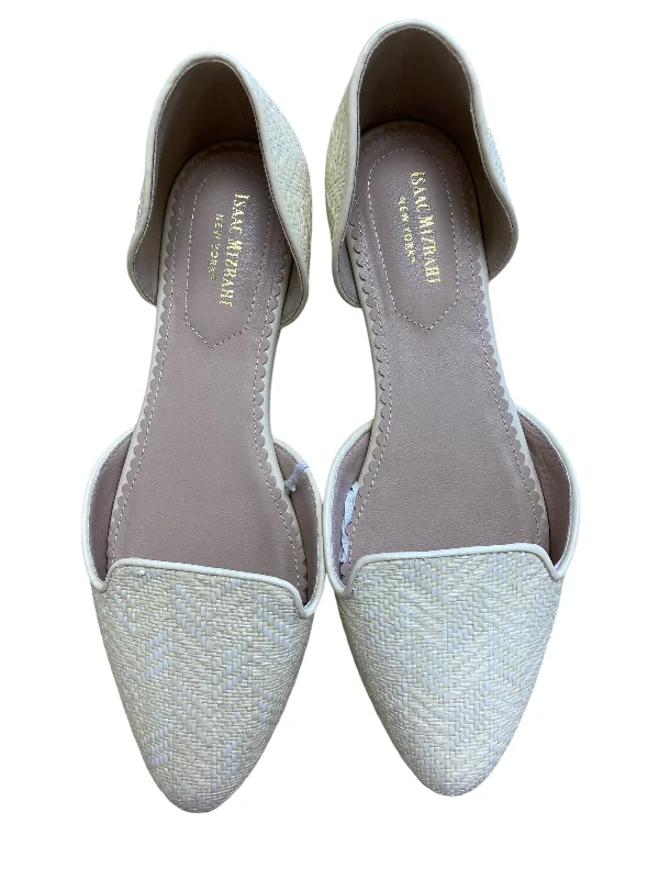 trendy flats for parties-Shoes Flats By Isaac Mizrahi In Cream, Size: 9.5