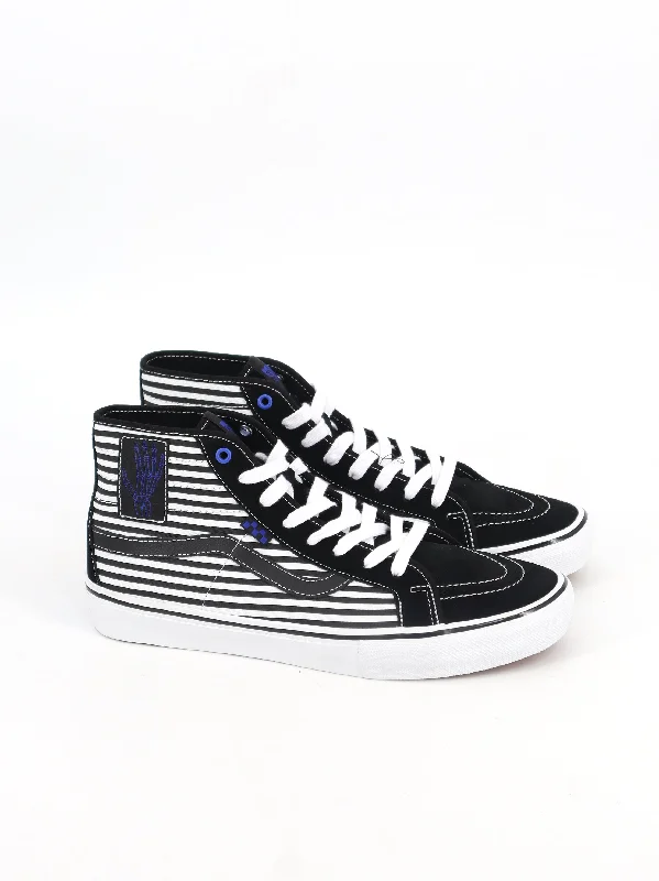 Athletic shoes with lightweight cushion-Men's Striped High Sneakers,Black/White