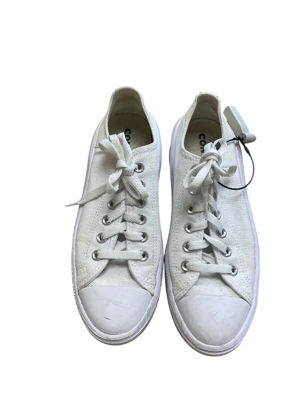 Athletic shoes with adjustable fit-Shoes Sneakers Platform By Converse In White, Size: 8.5